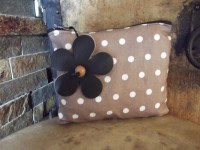 Pochette (moyenne)